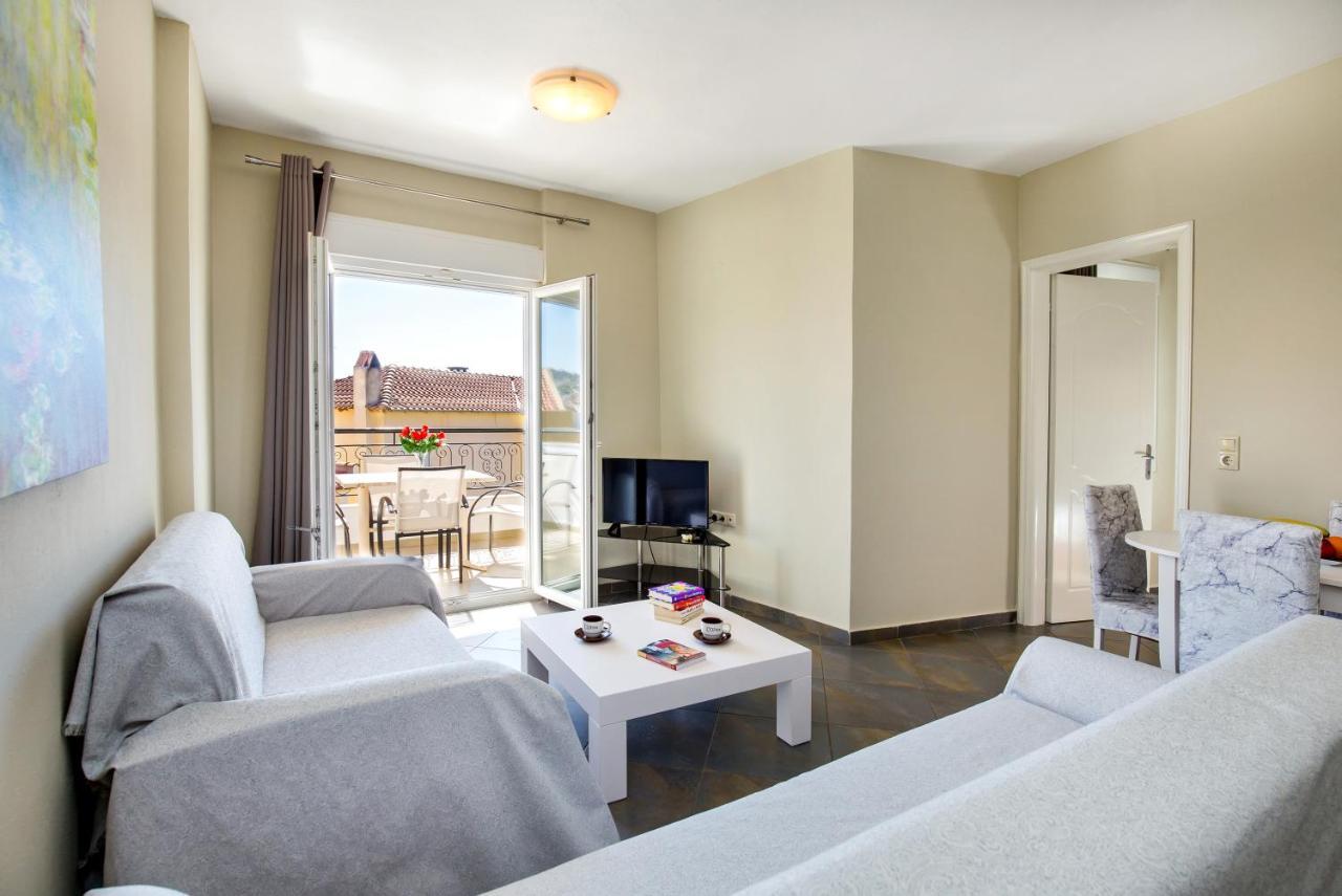 Aldebaran Hotel Apartments 利迈纳里亚 外观 照片